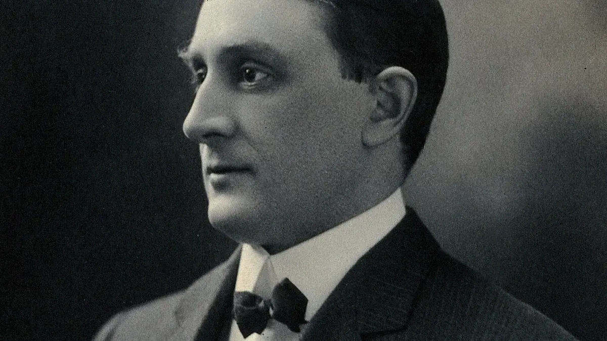 Root canal tooth toxic — Charles Horace Mayo, pioneer of the focal infection theory